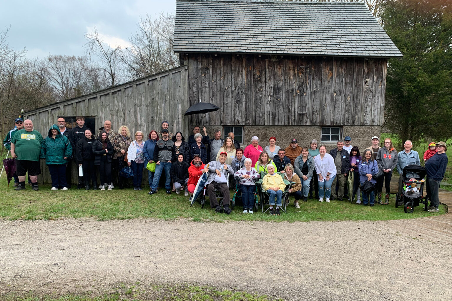 Girardin Family Gathers To Recreate Historical Photo At Delaurier 