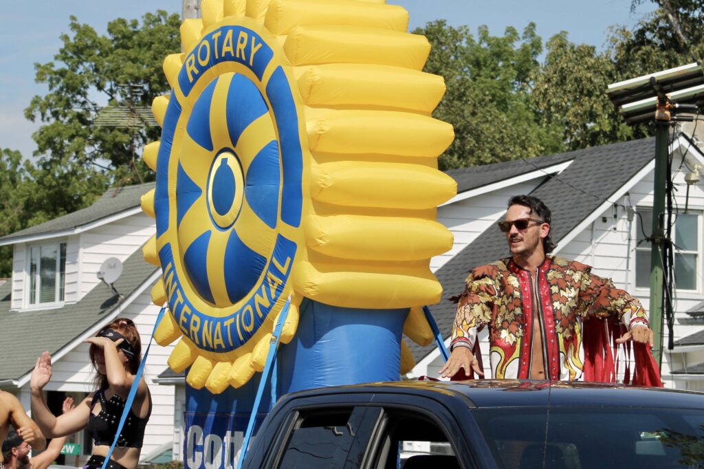Athletes from Maple Leaf Pro Wrestling took to the canvas late in the afternoon at the fair in Cottam. As a warm-up, a few of the wrestlers took a ride on the Rotary float as part of the parade on County Road 34.