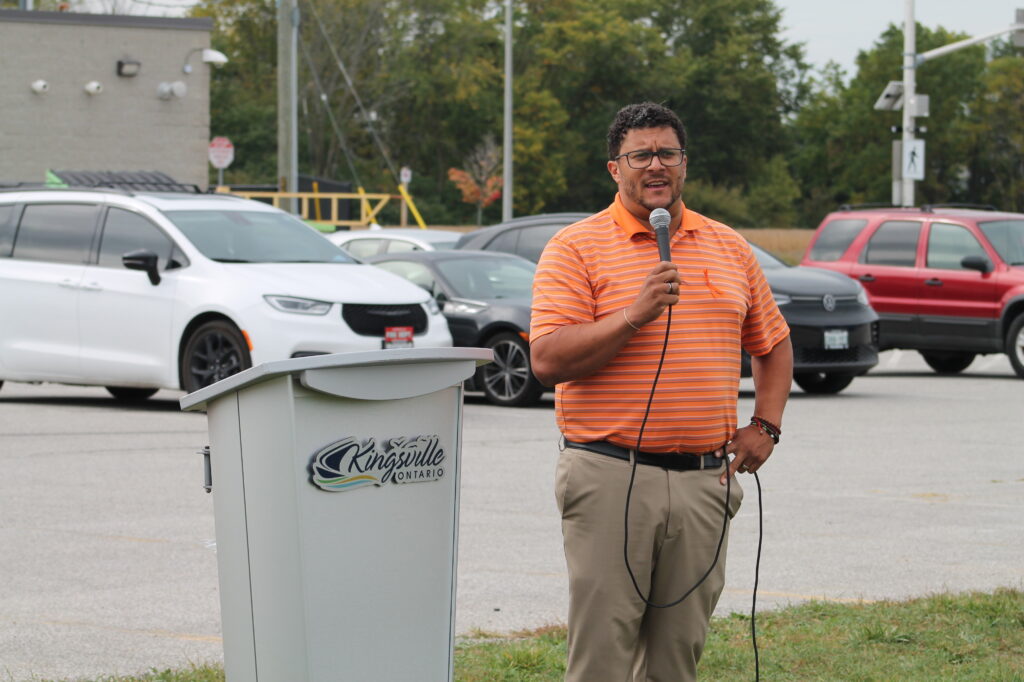 Mayor
Dennis
Rogers,
speaks
at
the
Kingsville
Arena
Complex.
