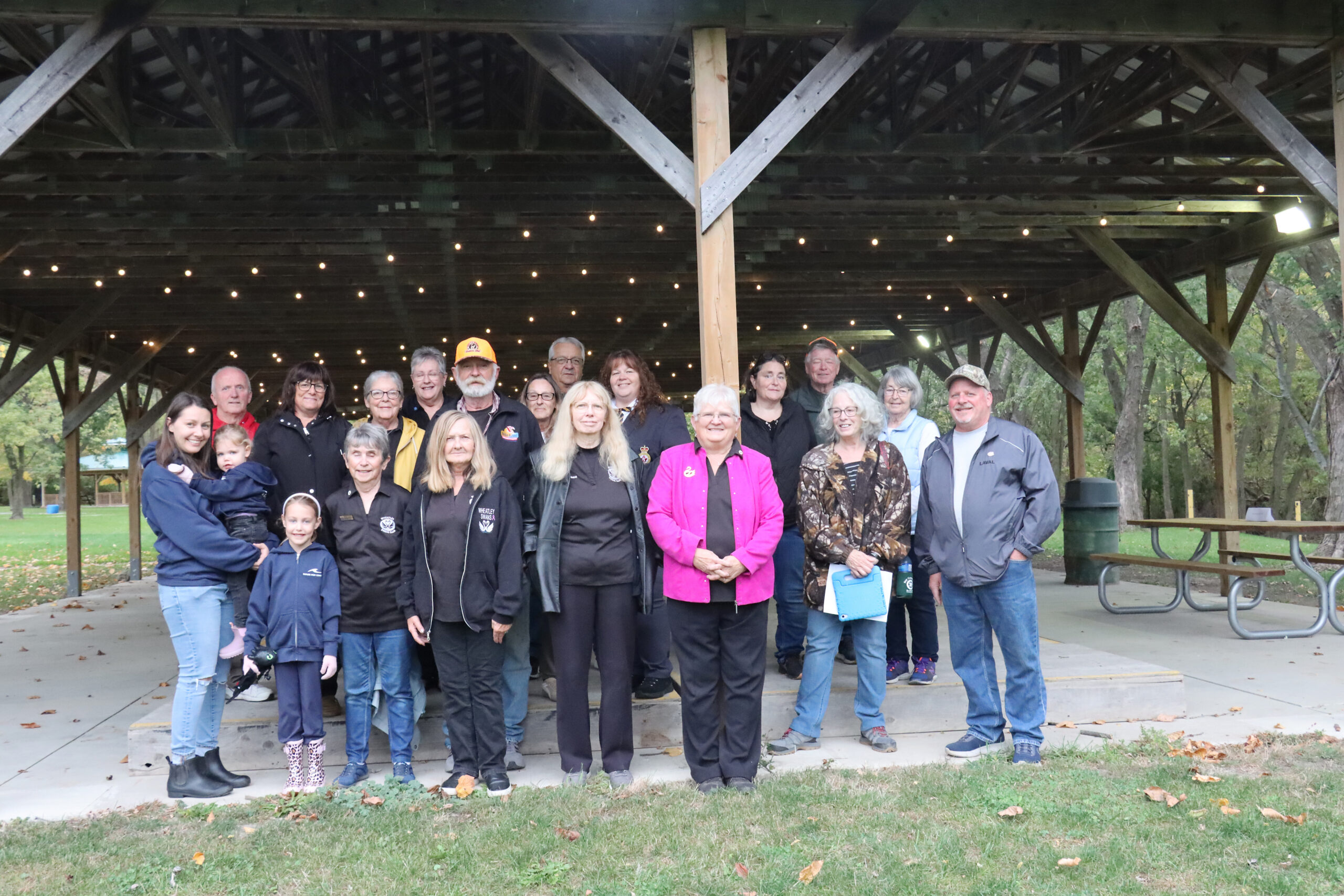 All
in
attendance
gathered
for
a
group
photo. SUN
photo
by
Mark
Ribble.